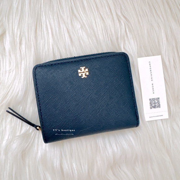 NWT Tory Burch Emerson Mini Wallet Saffiano Leather Tory Navy Blue 147606 - Picture 1 of 7